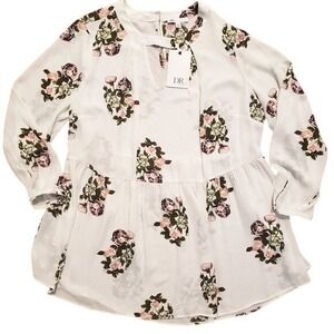 DR2 NWT Plus 1X White Floral Cut neckline Babydoll Empire Top Shirt Blouse